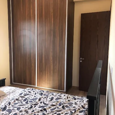 Falcon Hills Vilă Pelendri